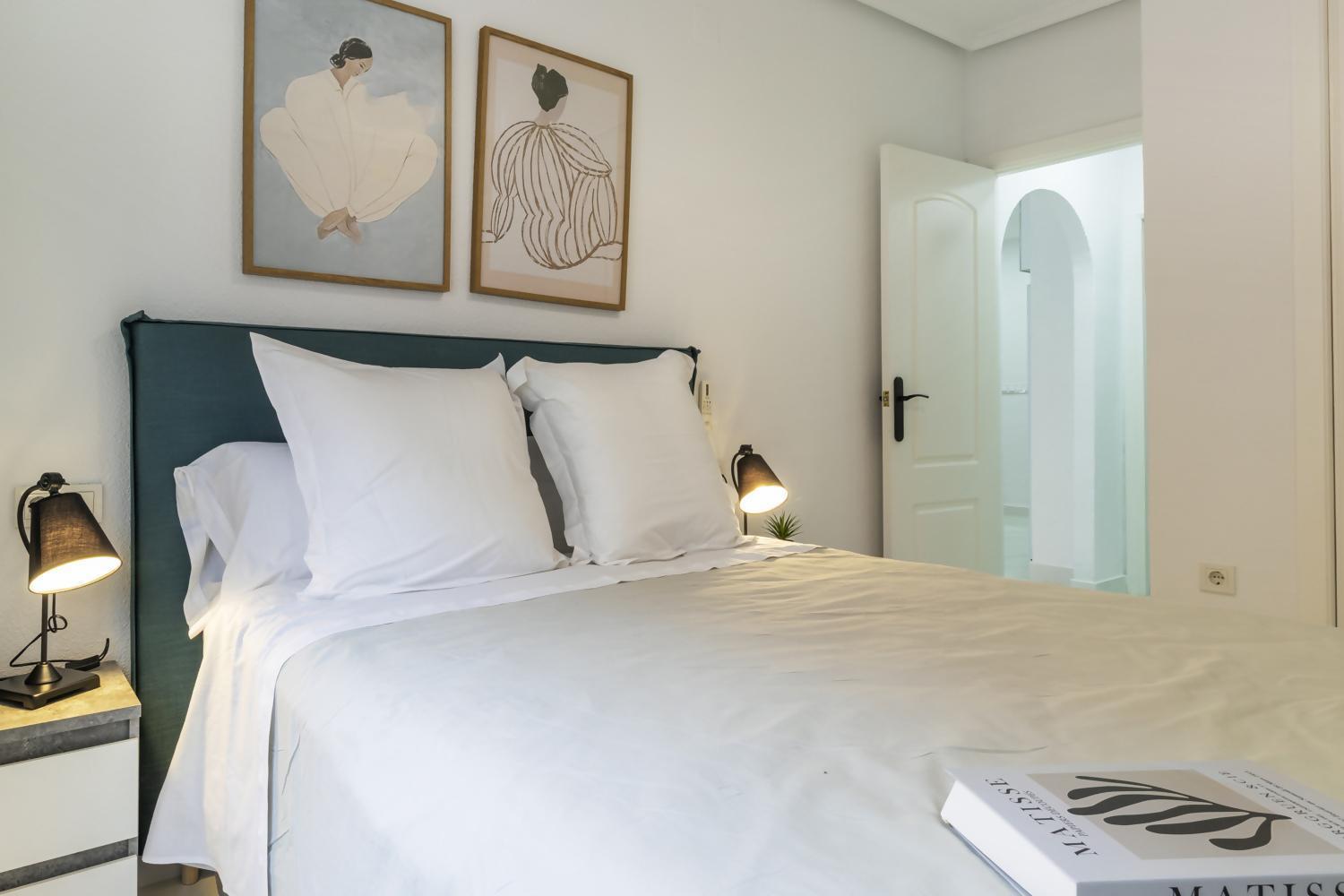 Apartamento Pink Azure Torrevieja Luaran gambar