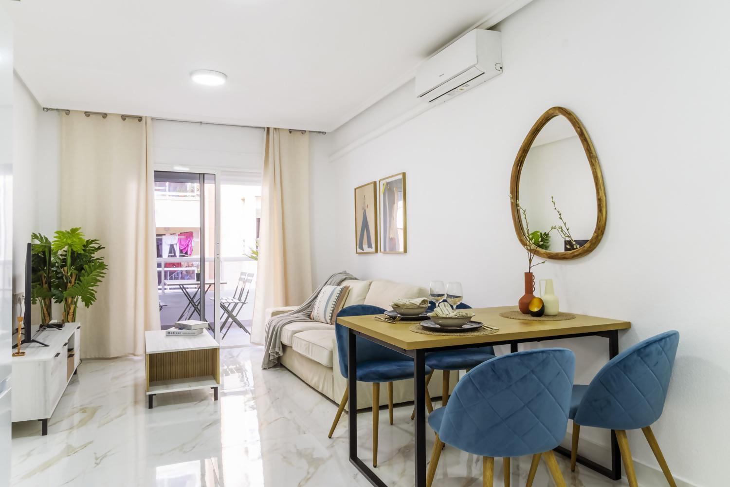 Apartamento Pink Azure Torrevieja Luaran gambar